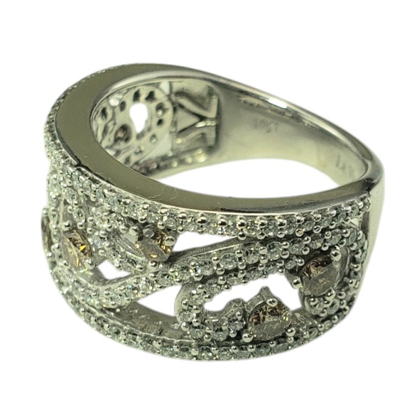 LeVian 14K White Gold Champagne and White Diamond Band Ring Size 6.75 #20770 - Picture 3 of 7